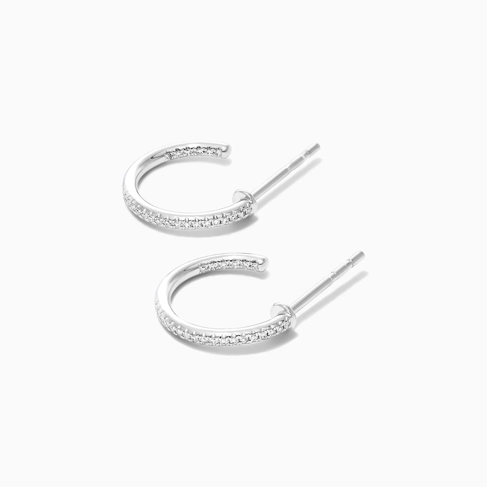 Brinco de Argola Pequenas em Ouro Branco 18k de Luxo