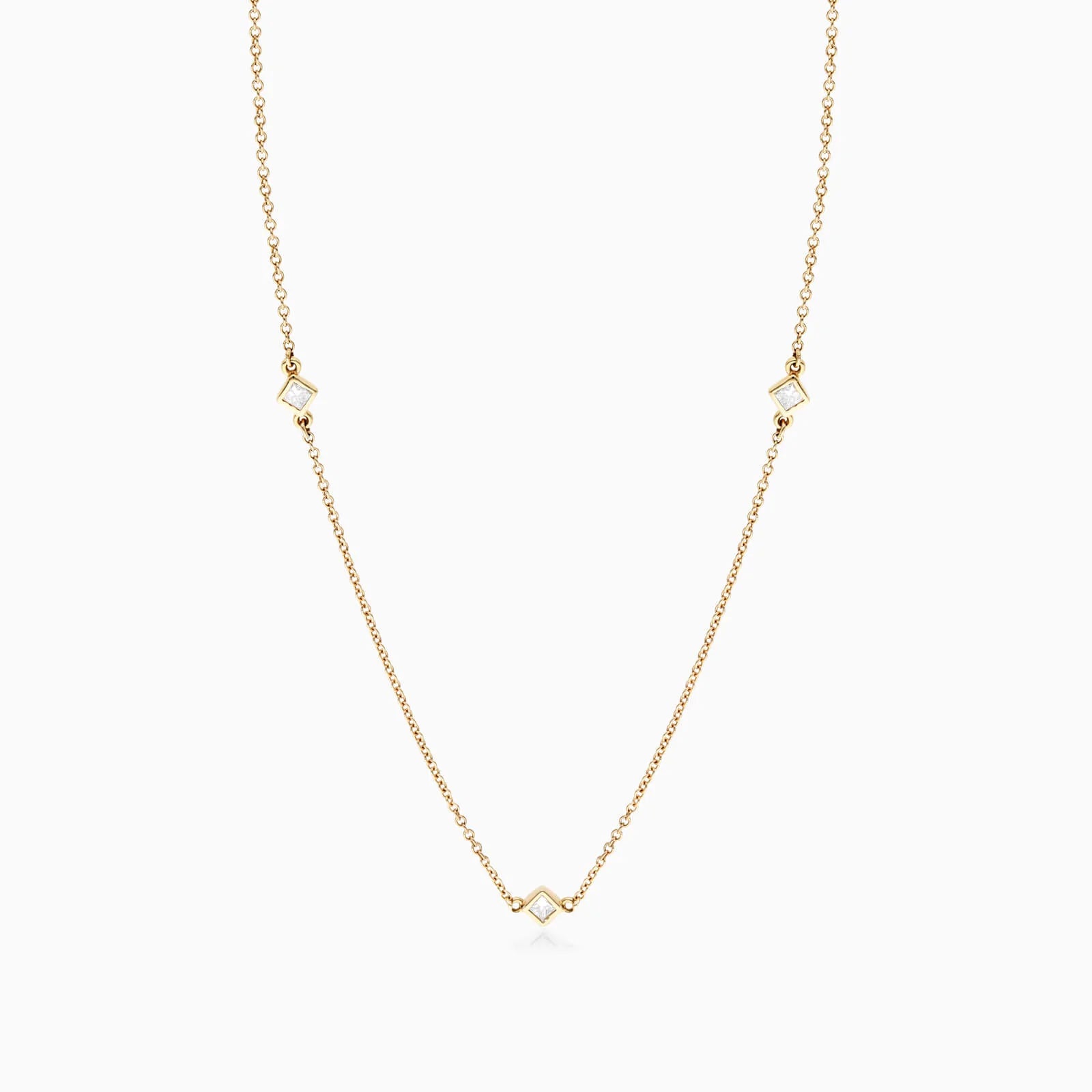 Corrente feminina em Ouro 18k diamantes luxo