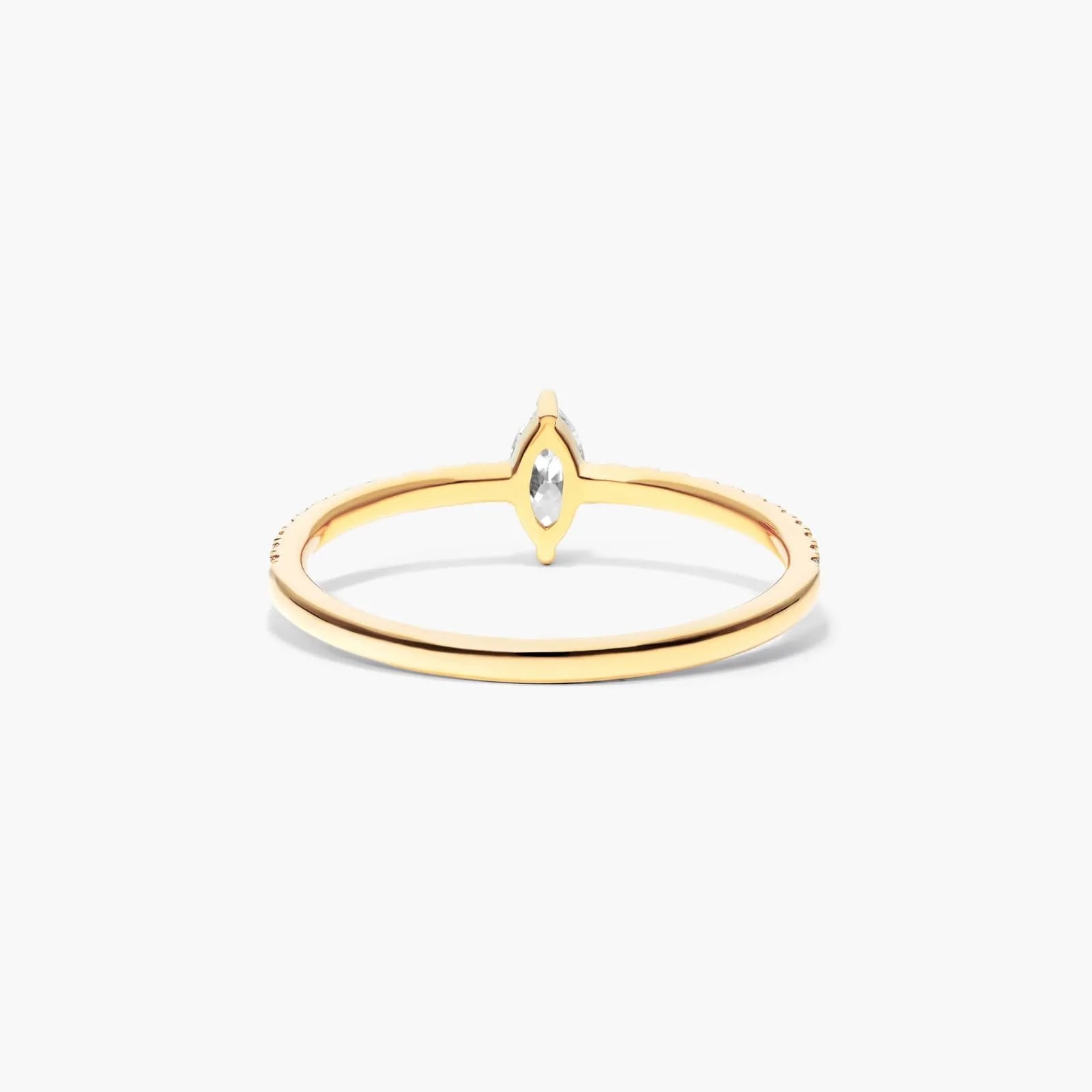 Anel De Ouro 18k Noivado C/ Diamante Marquise E Brilhantes