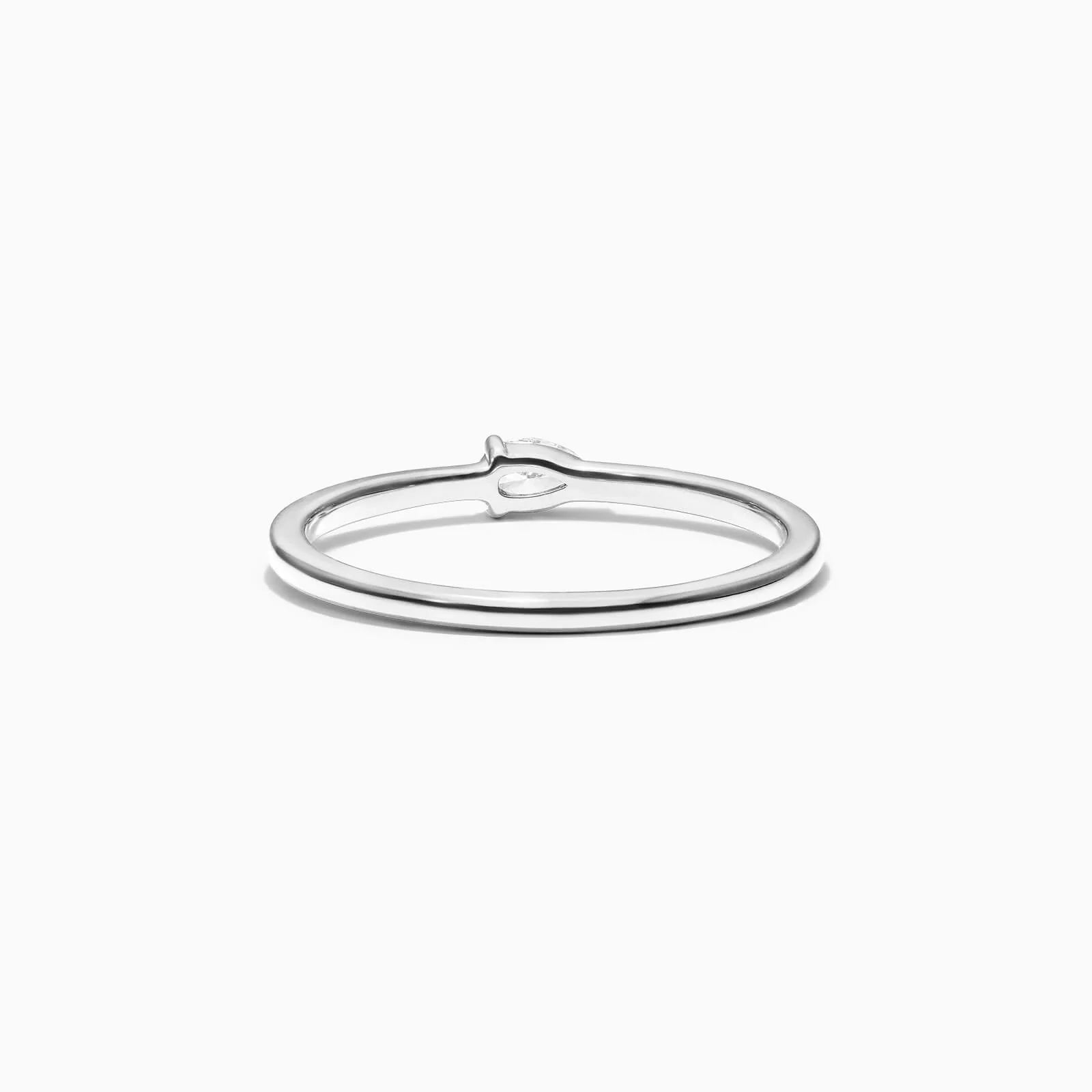 Anel De Ouro Branco 18k Delicado Diamante Pera Solitario