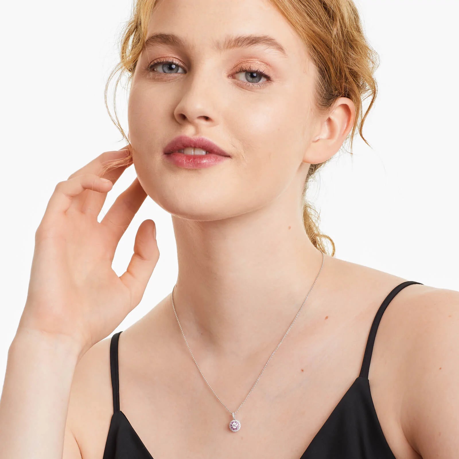 Corrente feminina em Ouro 18k diamantes e Safiras Luxo
