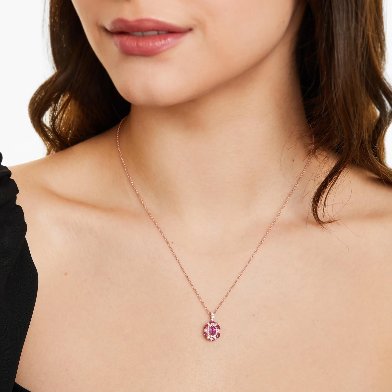 Colar Feminina Corrente em Ouro 18k de Rubis e Diamantes Luxo