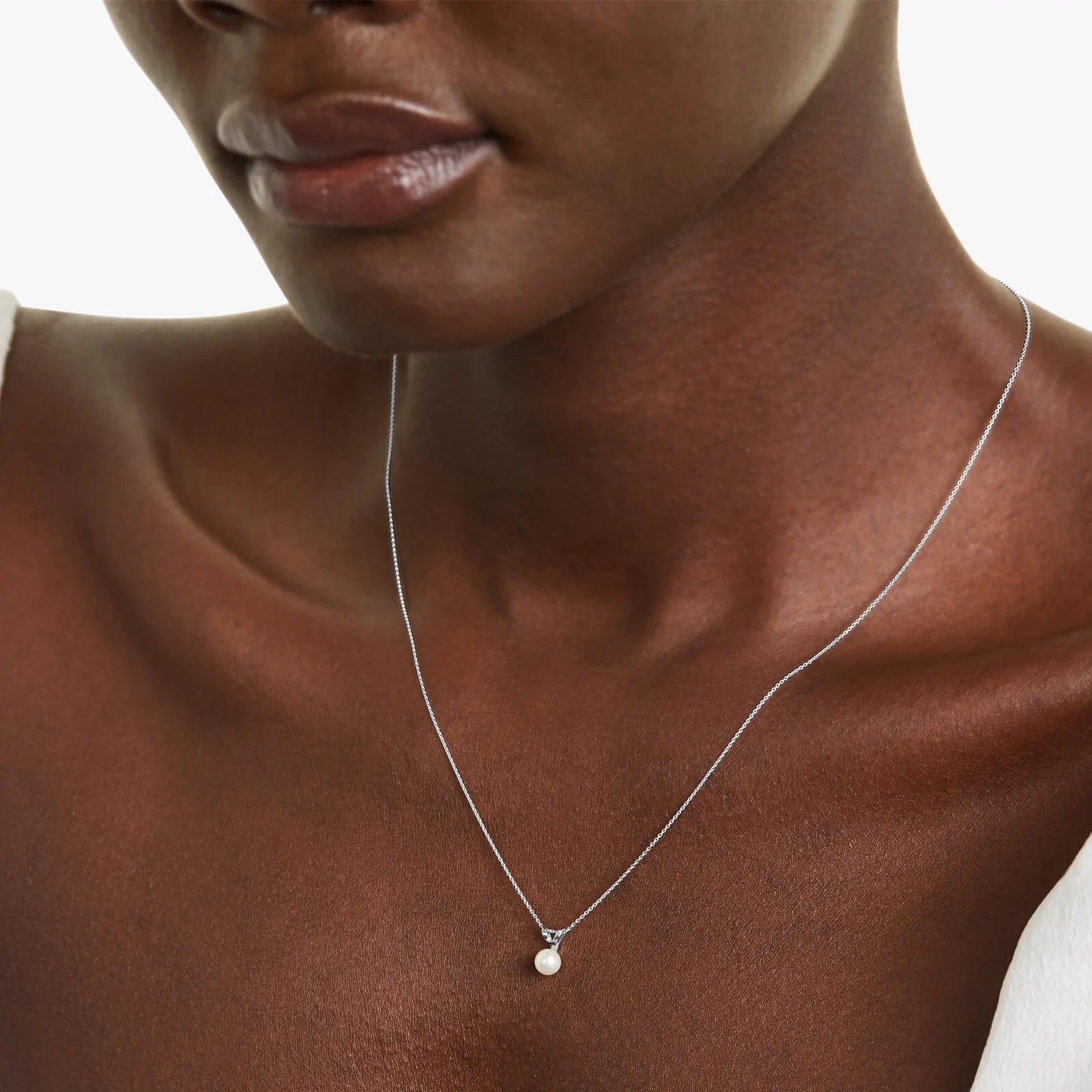 Colar Feminina Corrente em Ouro Branco 18k Solitario De Perola