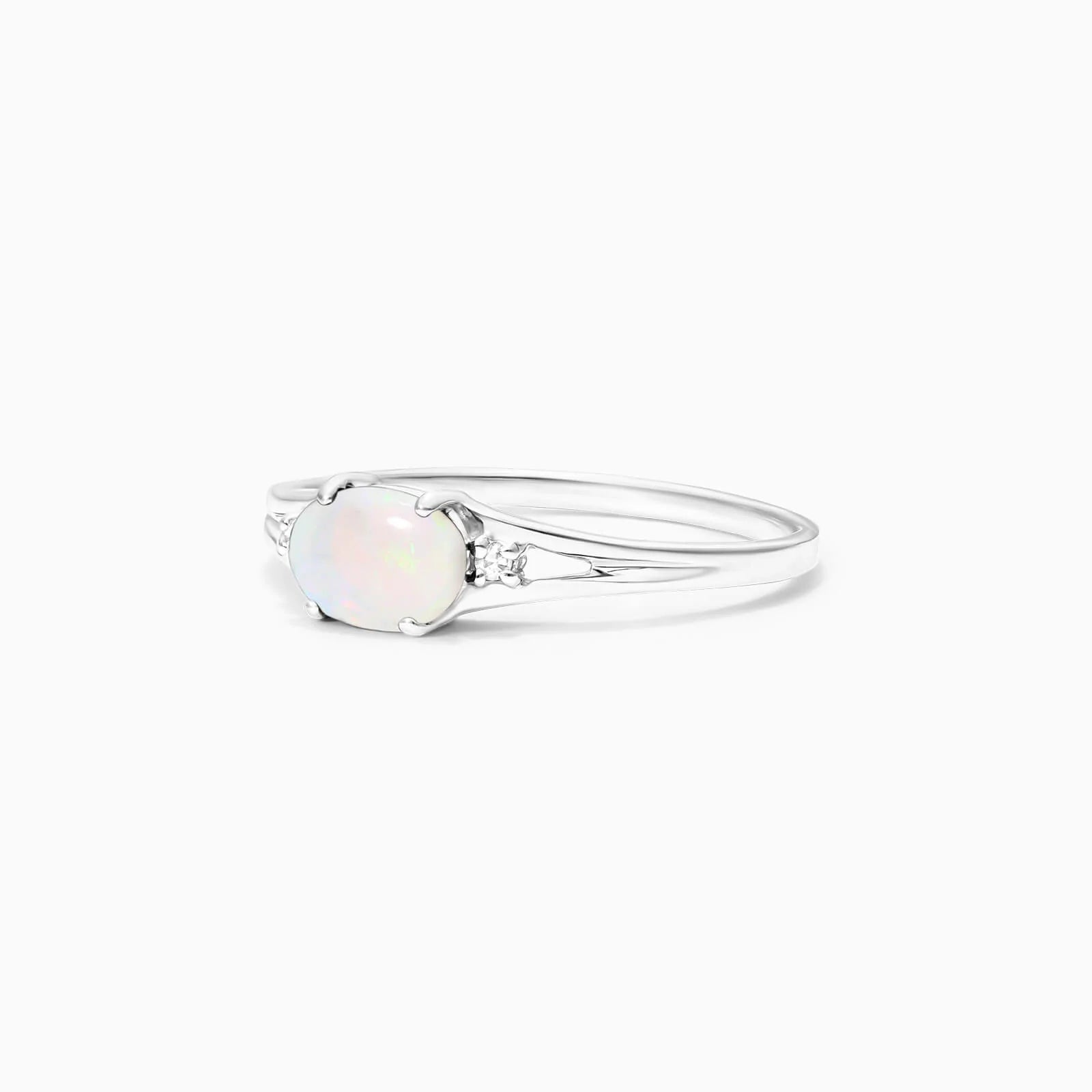 Anel De Ouro 18k iSabel C/ Opala Solitario e Diamantes