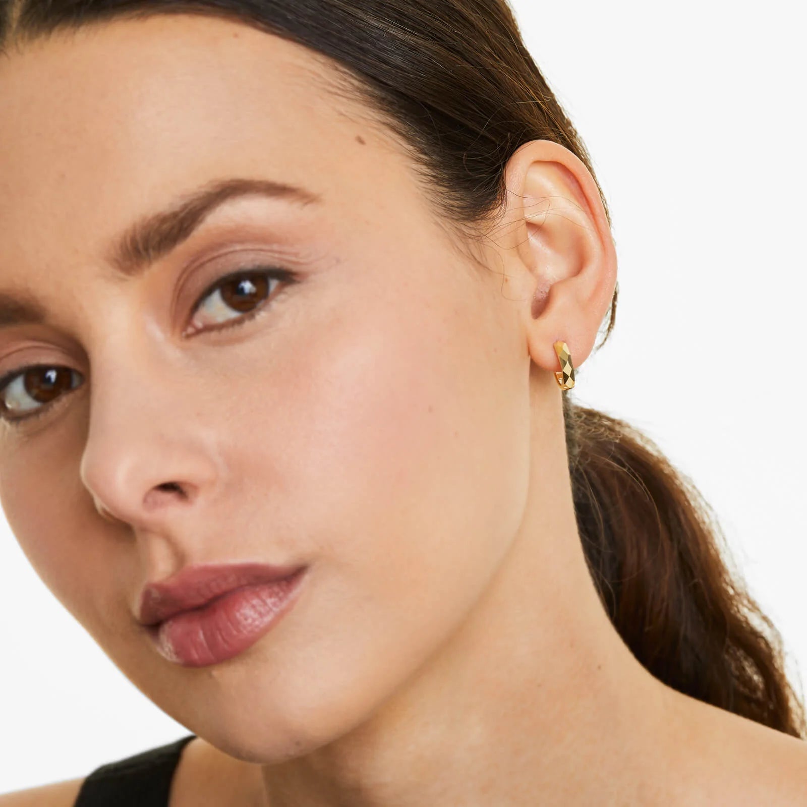 Brinco de Argola Facetados em Ouro 18k Amarelo de Luxo