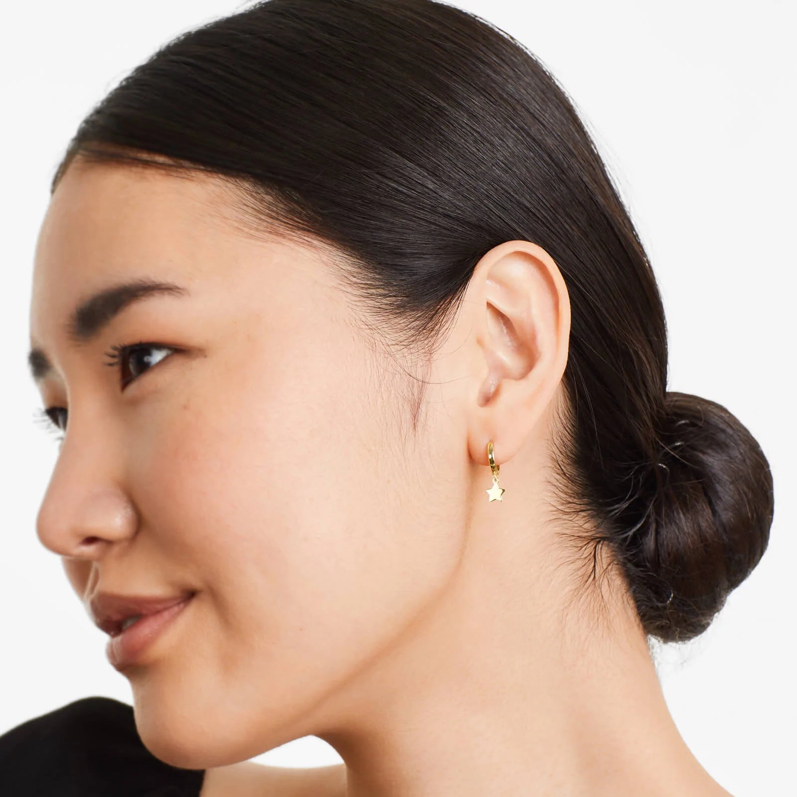Brinco de Argola Com Estrela de Ouro 18k Feminino Luxo