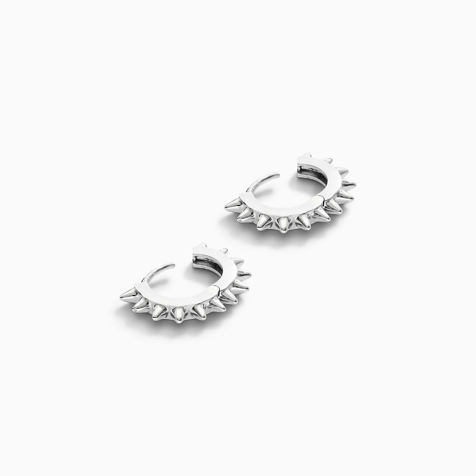 Brinco De Argolas Huggie C/ Triangulos em Ouro 18k Branco