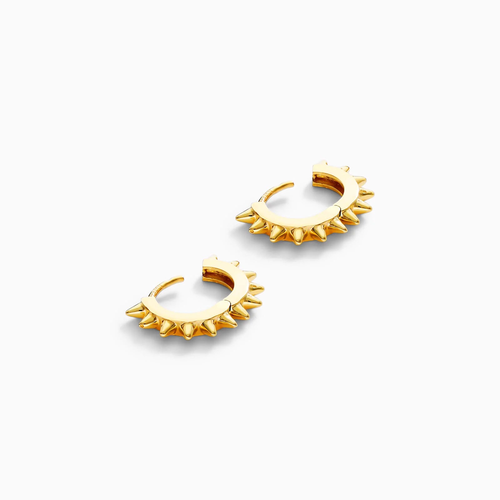 Brinco De Argolas Huggie C/ Triangulos em Ouro 18k Amarelo