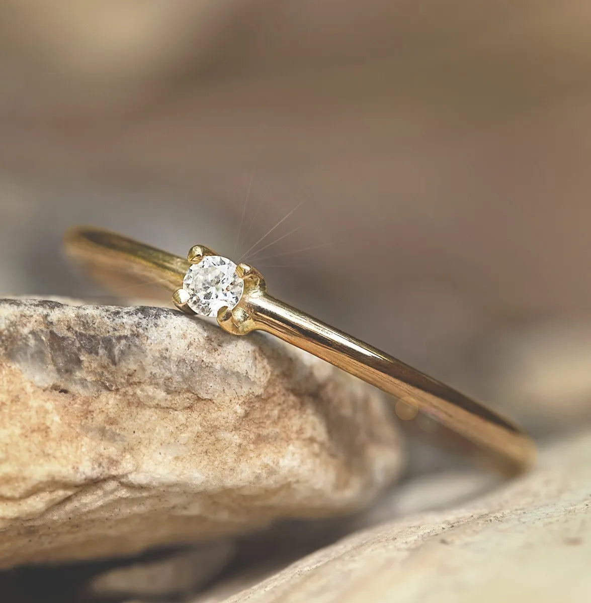 Anel de Noivado Solitario De Diamante Ouro 18k Minimalista