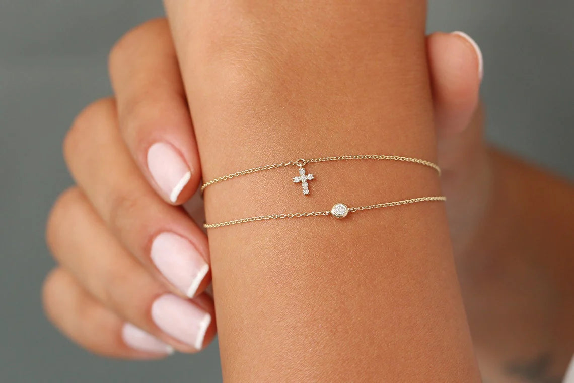 Pulseira Feminina de Ouro 18k Cruz Diamantes