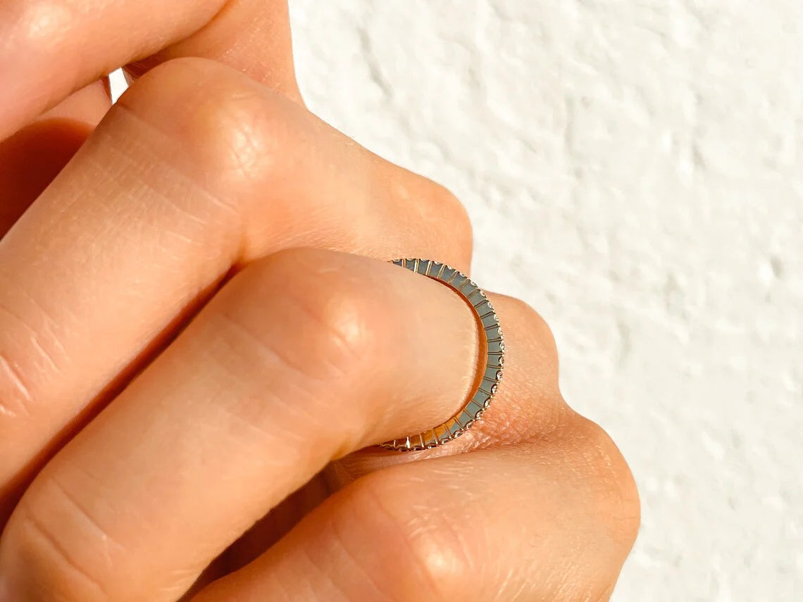 Anel de Ouro 18k Aparador Meia Aliança C/ Diamantes Brilhantes Soul