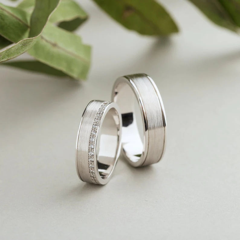 Par de Alianças de casamento noivado ouro 18k diamante Vivid