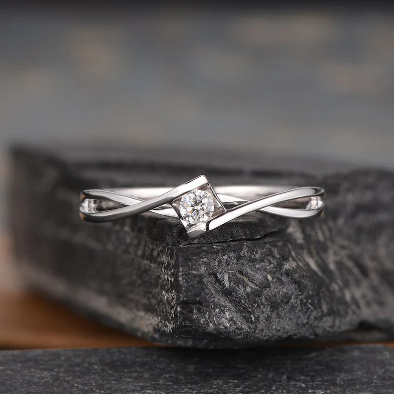 Anel de Noivado Solitario De Diamante Ouro 18k Twist