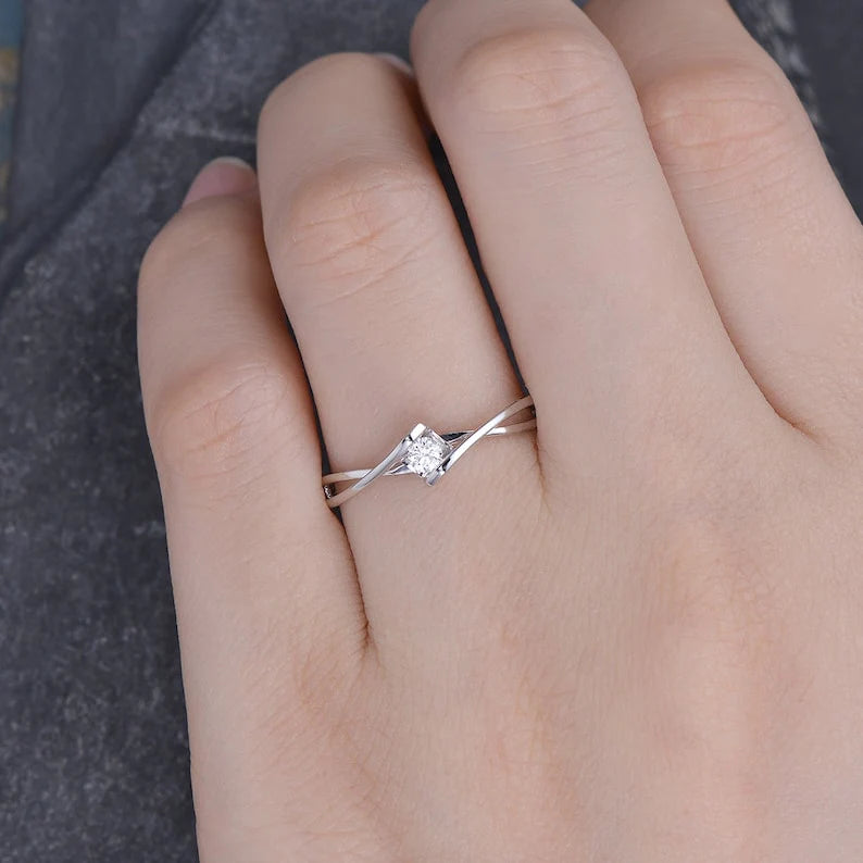 Anel de Noivado Solitario De Diamante Ouro 18k Twist
