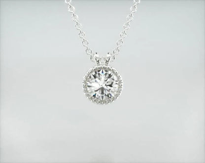 Colar  Feminina Corrente  em Ouro18k Solitario Diamante Luxo Moldura 25 pontos