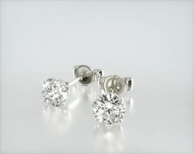 Brinco De Diamante Feminino Ouro 18k Solitario  Brilhante 80 Pts o par