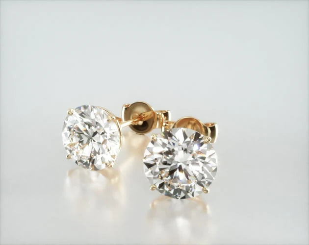 Brinco De Diamante Feminino Ouro 18k Solitario  Brilhante 200 Pts o par
