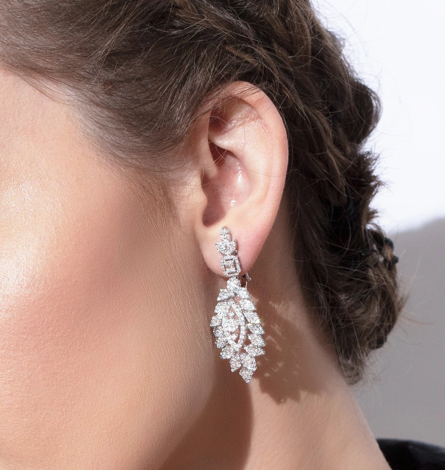 Brinco feminino de ouro 18k diamantes  Miami