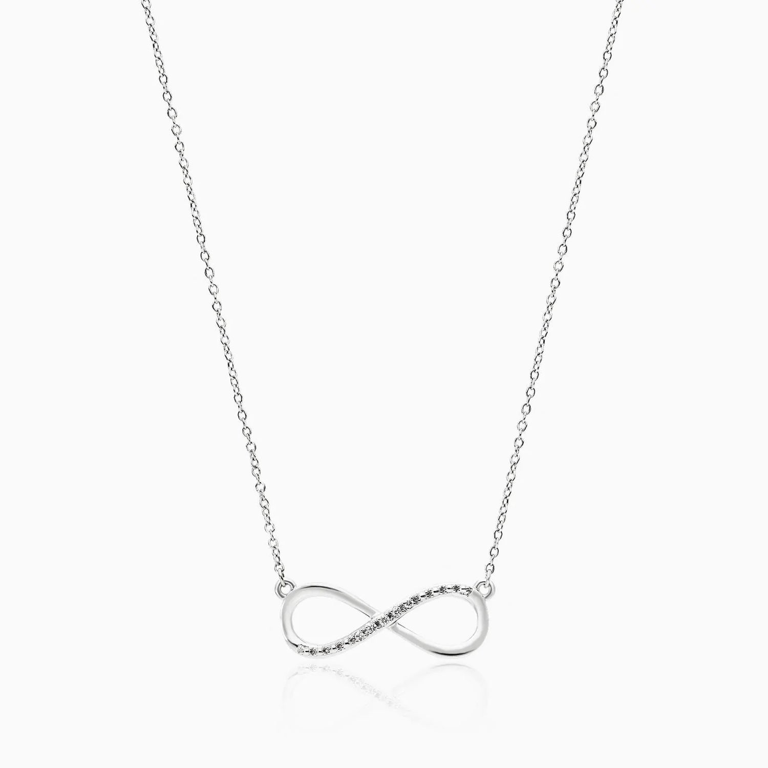 Corrente feminina em Ouro 18k diamantes infinito luxo