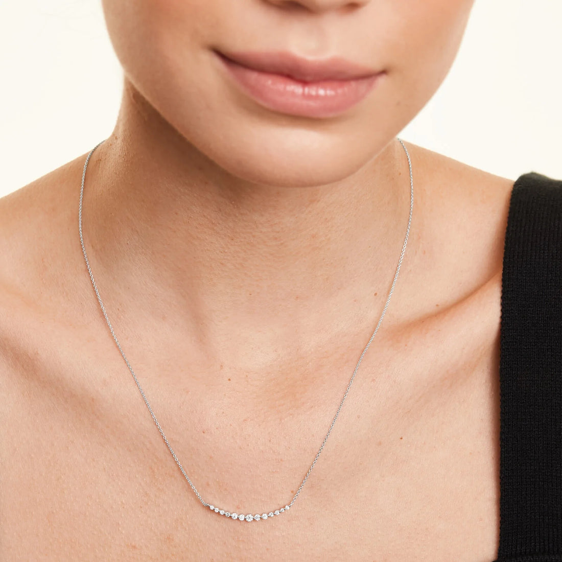 Corrente feminina em Ouro 18k diamantes ponto de luz luxo