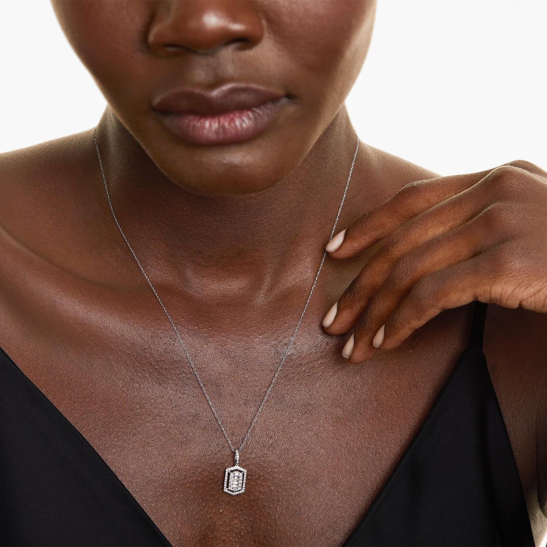 Corrente feminina em Ouro 18k diamantes ponto de luz luxo