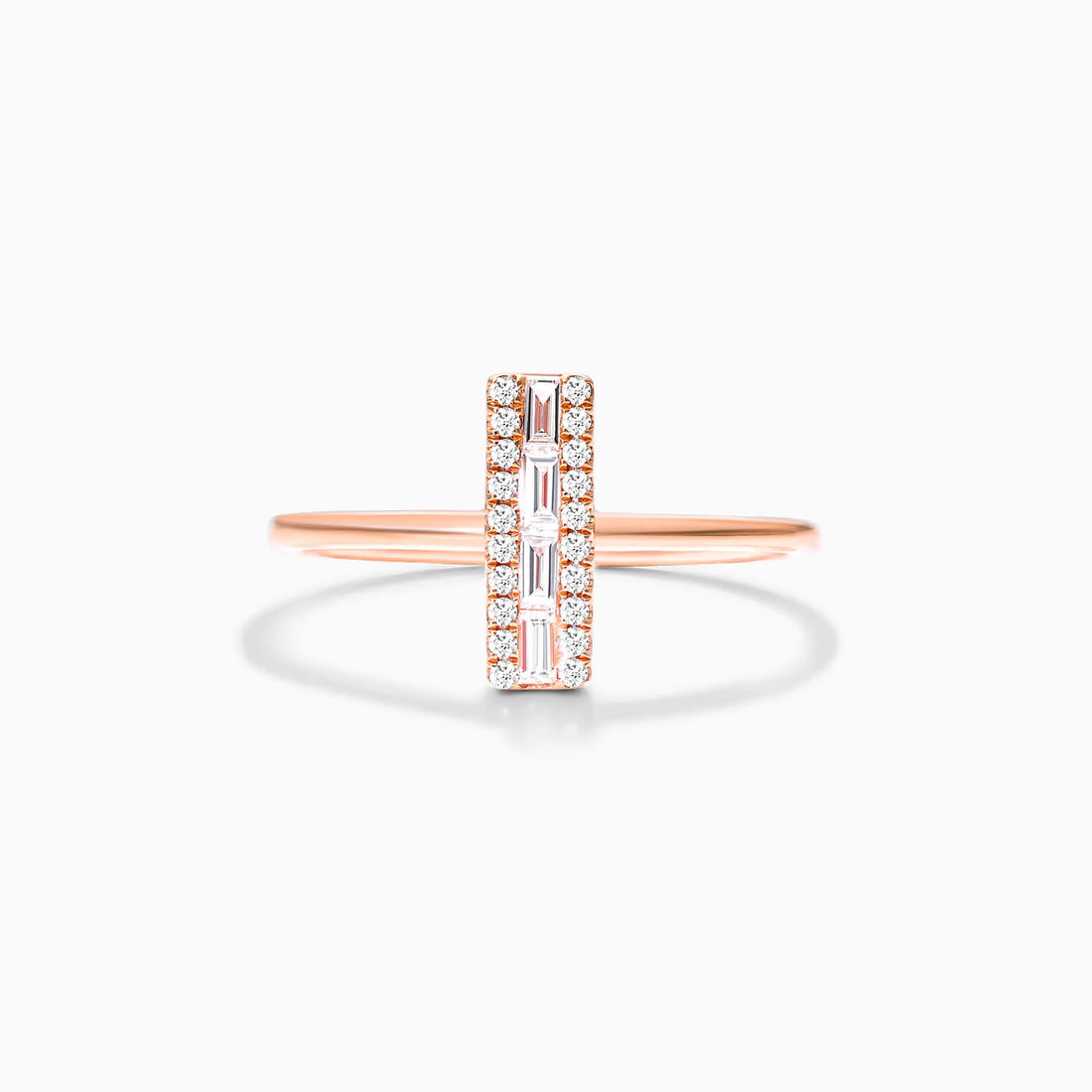 Anel de Barra em Ouro 18k c/ Diamantes Brilhantes e Baguette
