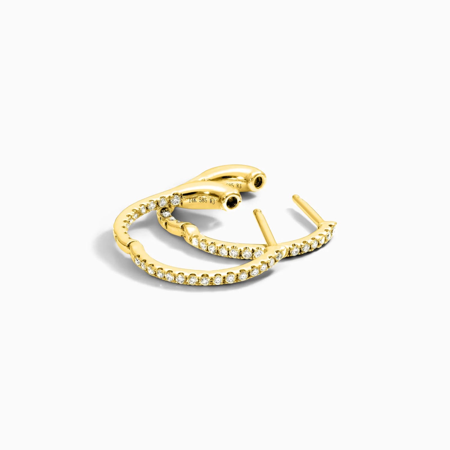 Brinco de Argola em Ouro 18k e Diamantes Redondos 0,25 Pts o Par