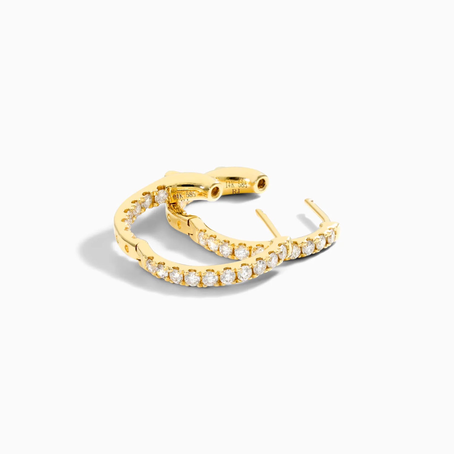 Brinco de Argola em Ouro 18k e Diamantes Redondos 0,50 Pts o Par