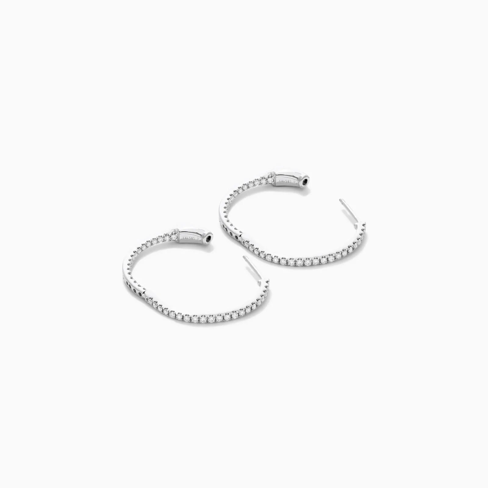 Brinco de Ouro Branco 18k Argola Com Diamantes 0,50 Pts o Par