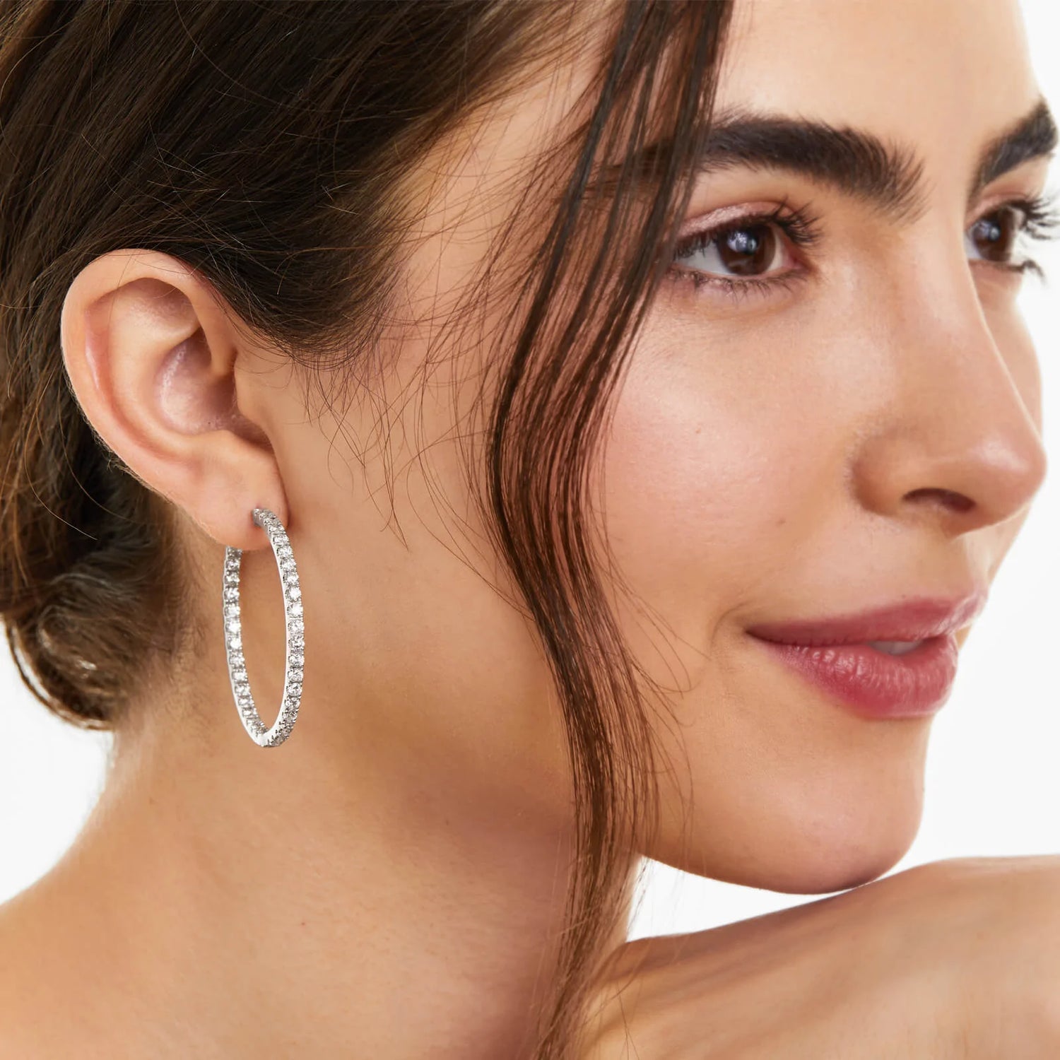 Brinco Argola de Ouro Branco 18k Com Diamantes Brilhantes 5,00 Pts o Par