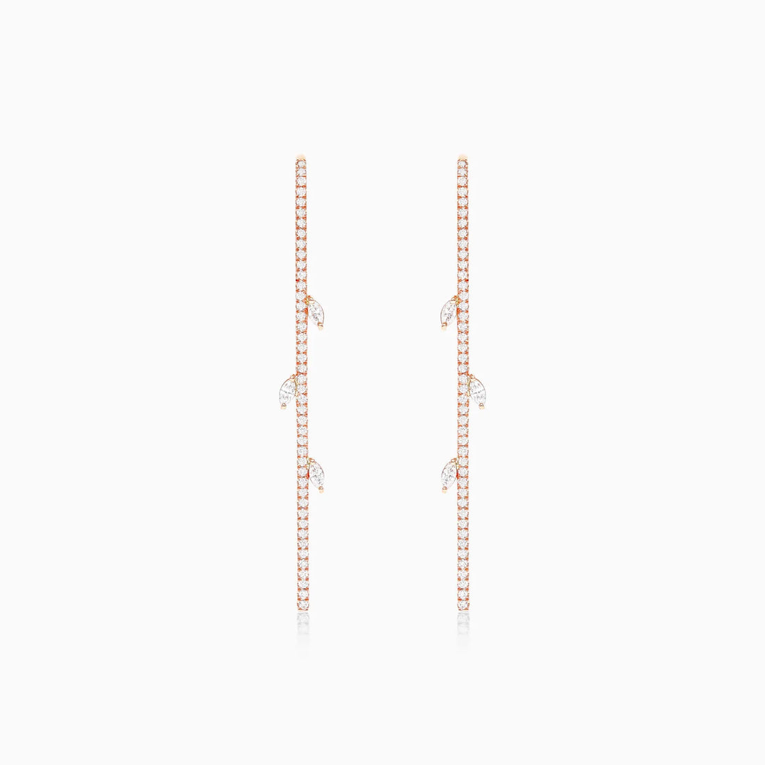 Brinco De Ouro 18k e Diamantes Folhas Brilhantes
