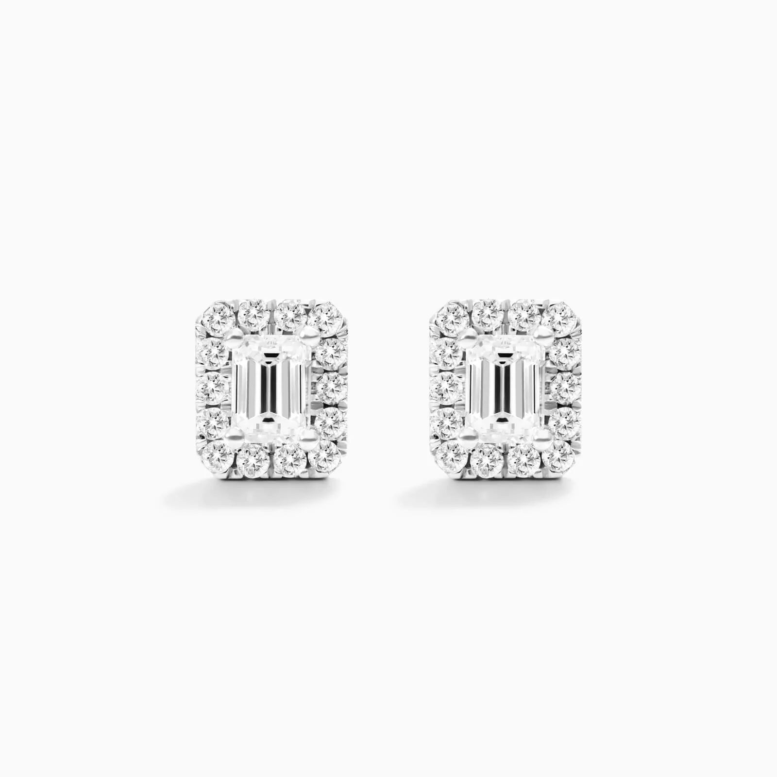 Brinco De Ouro Branco 18k Diamantes Brilhantes e Corte Esmeralda
