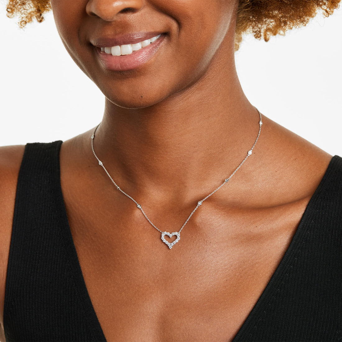 Corrente feminina em Ouro 18k diamantes e Heart Luxo