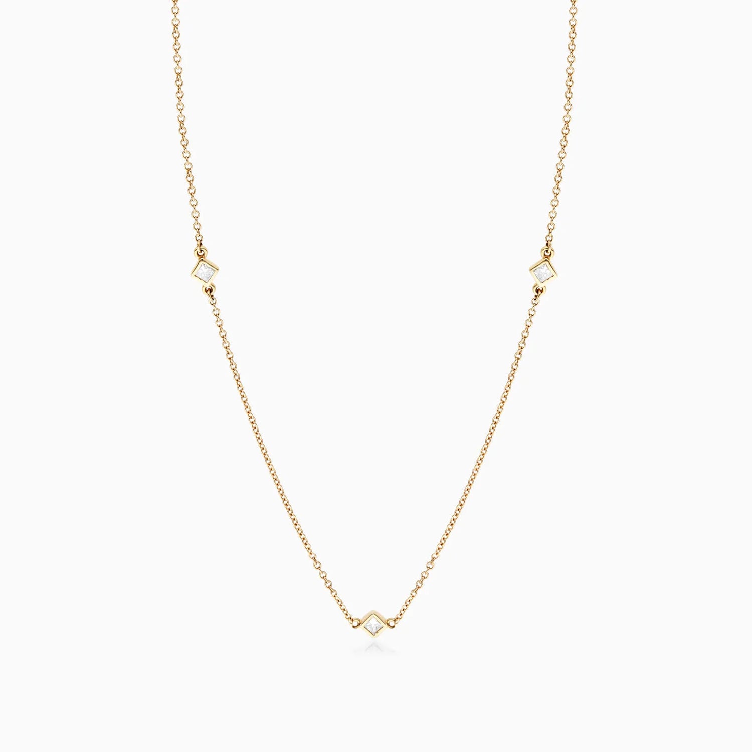 Corrente feminina em Ouro 18k diamantes luxo