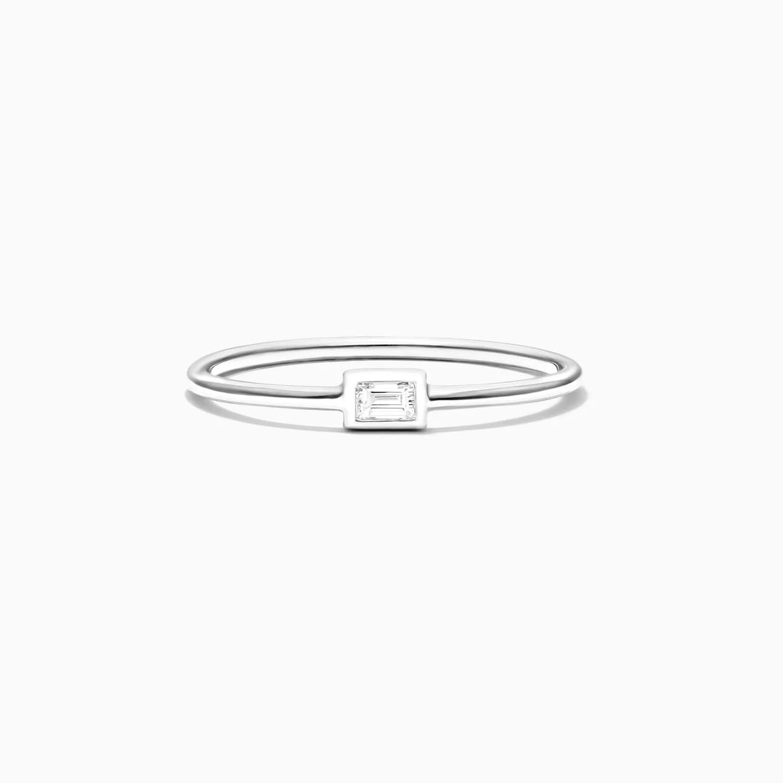 Anel De Ouro Branco 18k Simples Delicado c/ Baguette