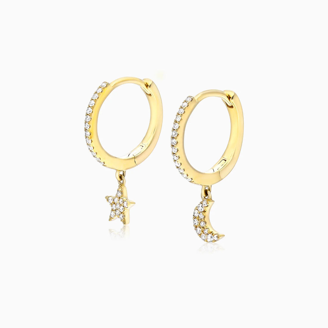 Brinco de  Ouro 18k feminino  Diamantes Lua e estrela Luxo