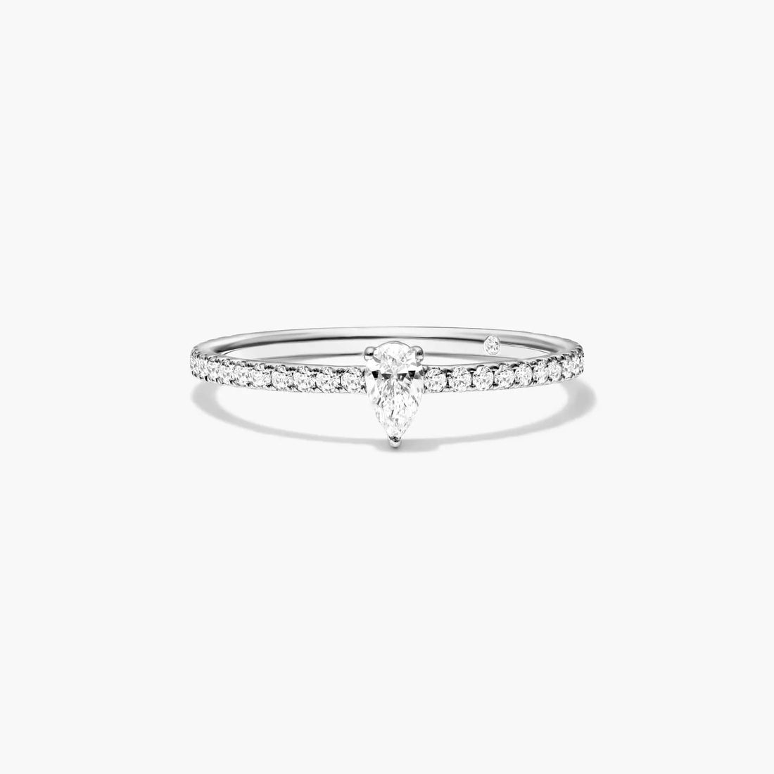 Anel De Ouro 18k Noivado C/ Diamantes Brilhantes
