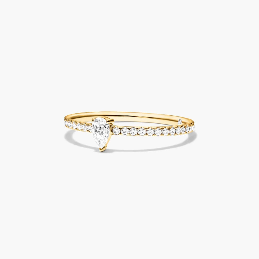 Anel De Ouro 18k Noivado C/ Diamantes Brilhantes