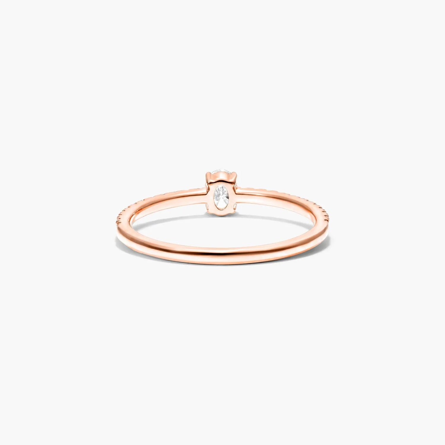 Anel De Ouro 18k Noivado C/ Diamante Oval E Brilhantes