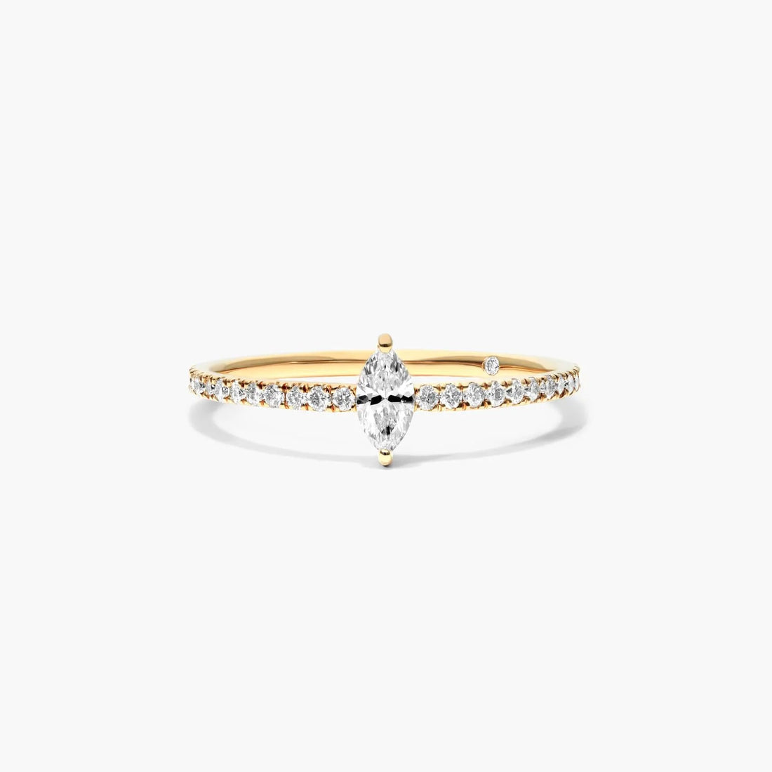 Anel De Ouro 18k Noivado C/ Diamante Marquise E Brilhantes