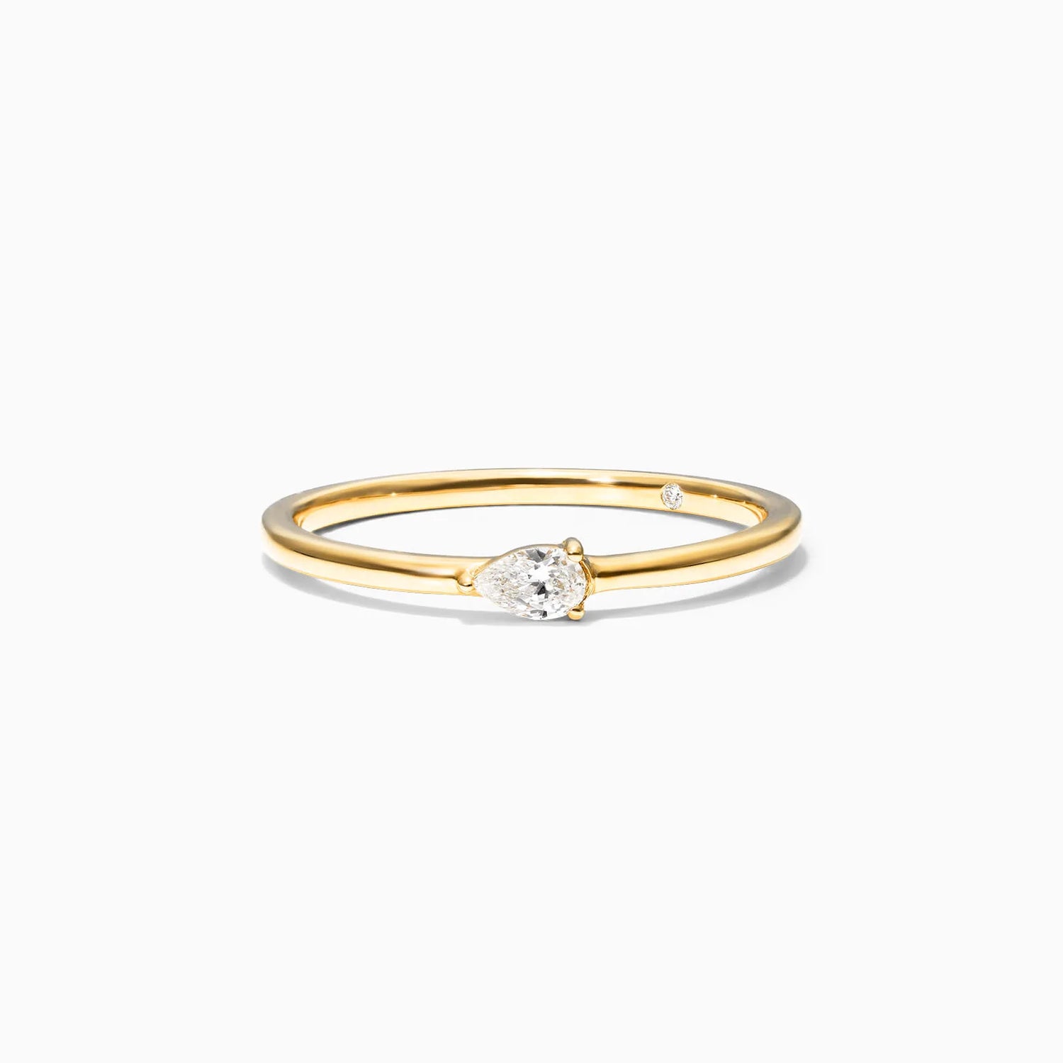 Anel De Ouro Amarelo 18k Delicado Diamante Pera Solitario