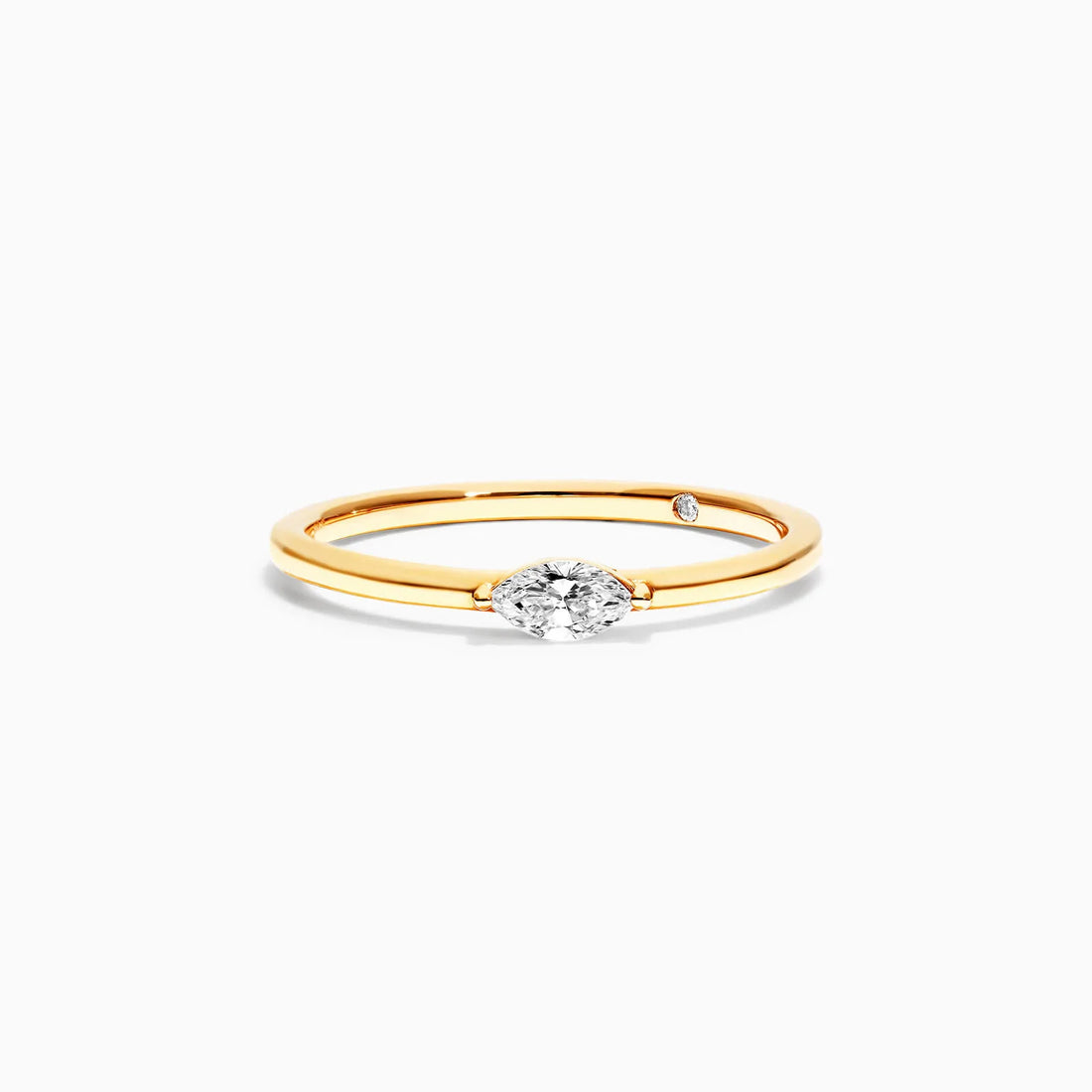 Anel De Ouro Amarelo 18k Delicado Diamante Navette Solitario