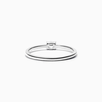 Anel De Ouro Branco 18k Delicado Diamante Oval Solitario