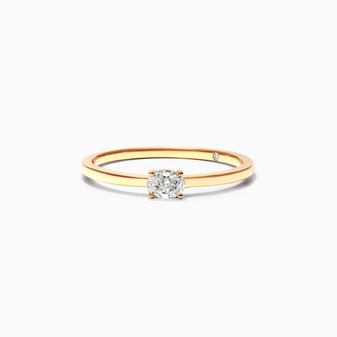 Anel De Ouro Amarelo 18k Delicado Diamante Oval Solitario