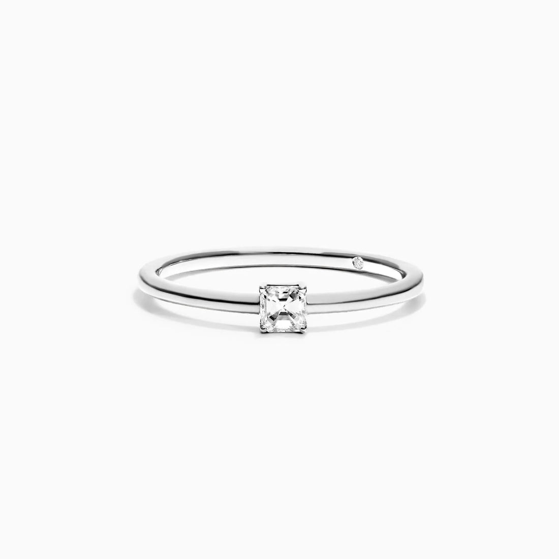 Anel De Ouro Branco 18k Delicado Diamante Quadrado Solitario