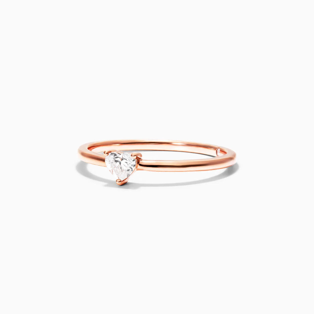 Anel De Diamante Coraçao Solitario Noivado em Ouro 18k Luxo