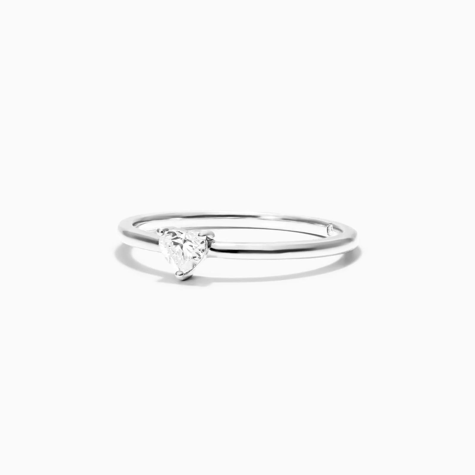 Anel De Diamante Coraçao Solitario Noivado em Ouro 18k Luxo