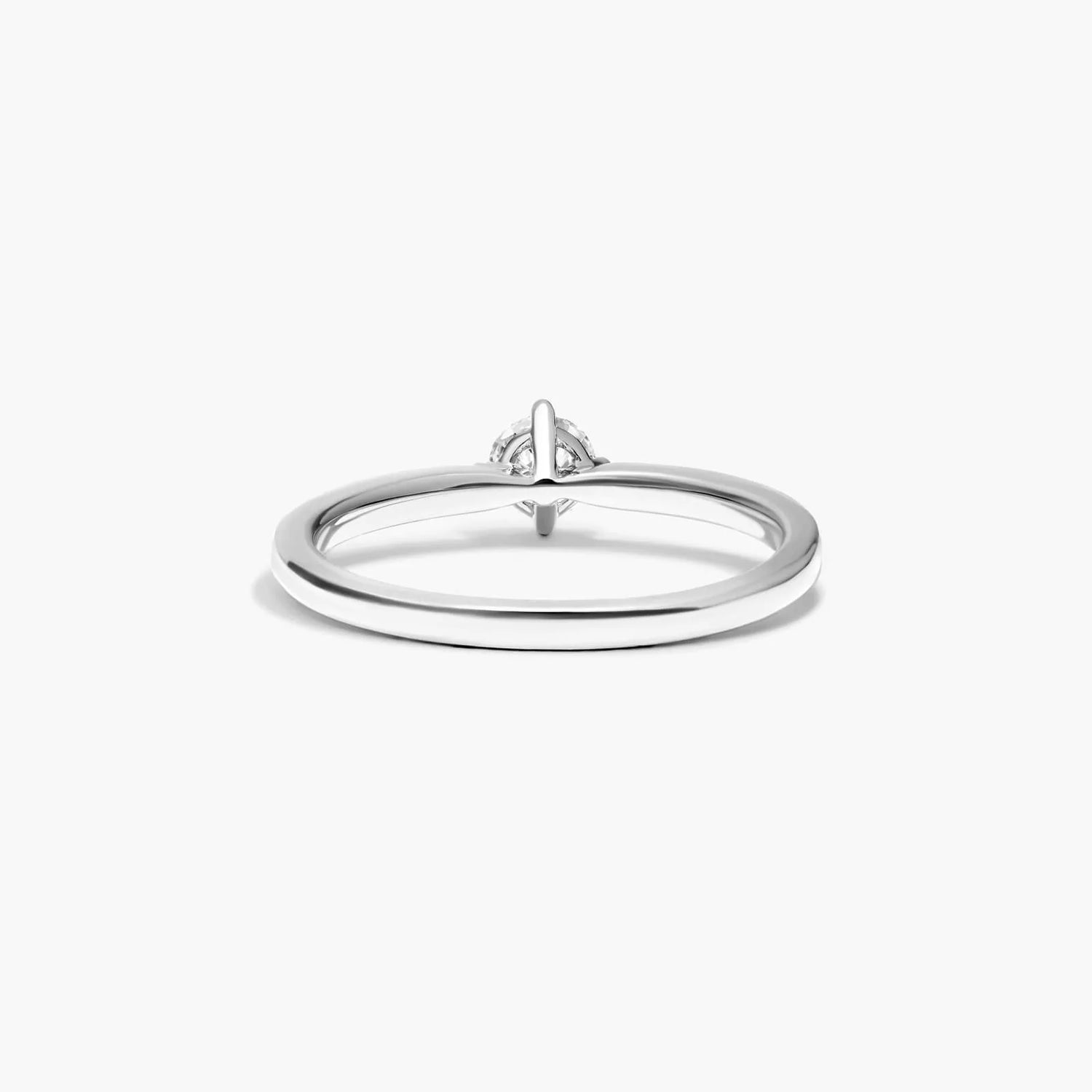 Anel  De Diamante Solitario noivado  em Ouro 18k luxo