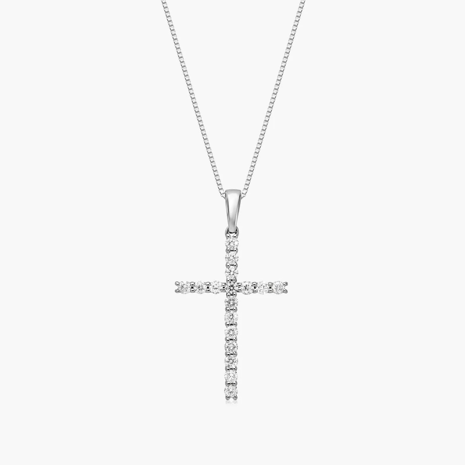 Corrente feminina em Ouro 18k Branco diamantes cruz luxo