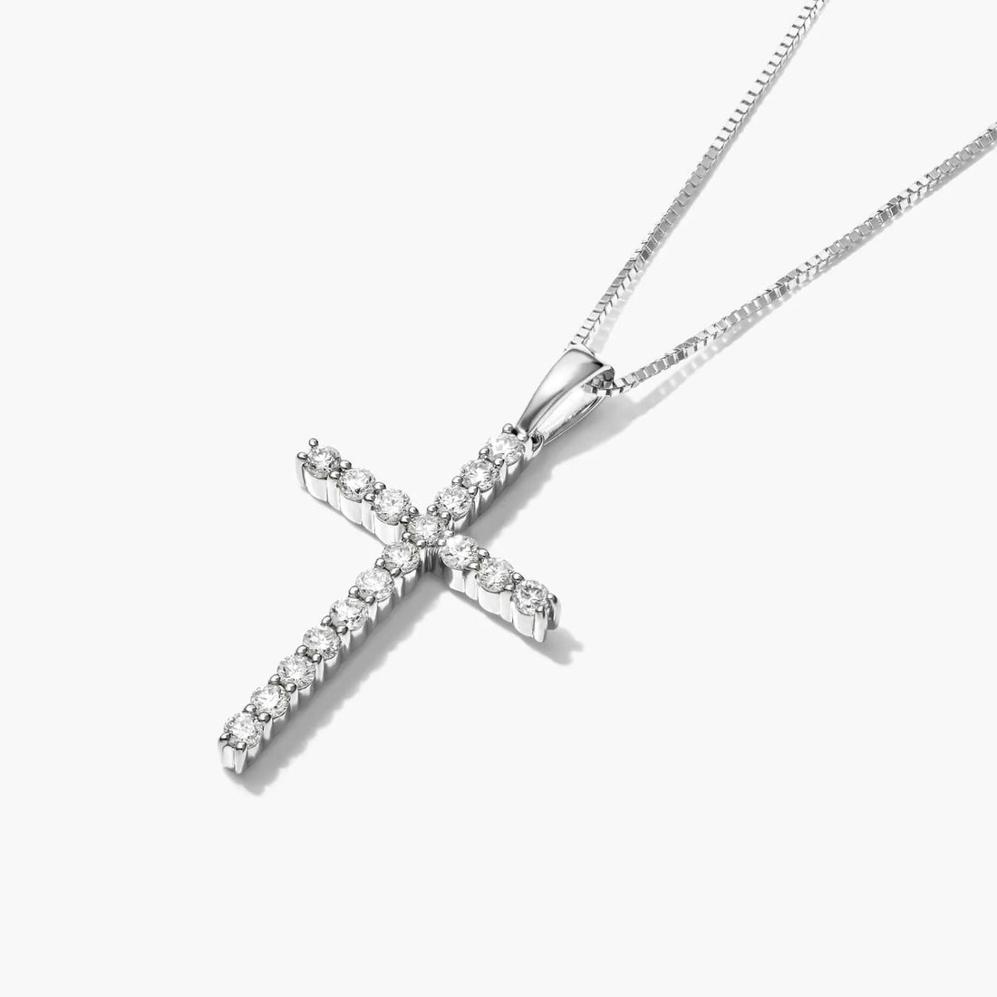 Corrente feminina em Ouro 18k Branco diamantes cruz luxo